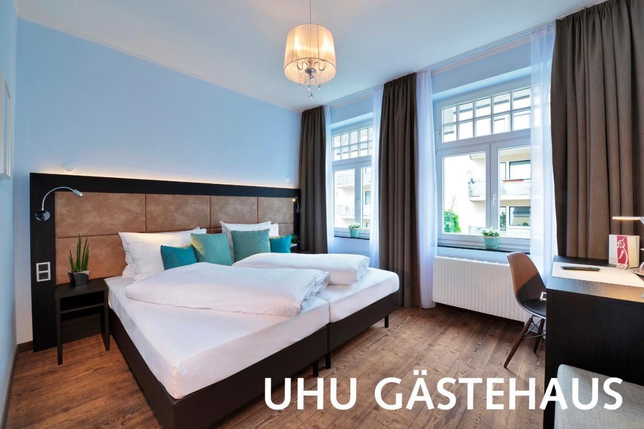 Uhu Garni 3* Keulen